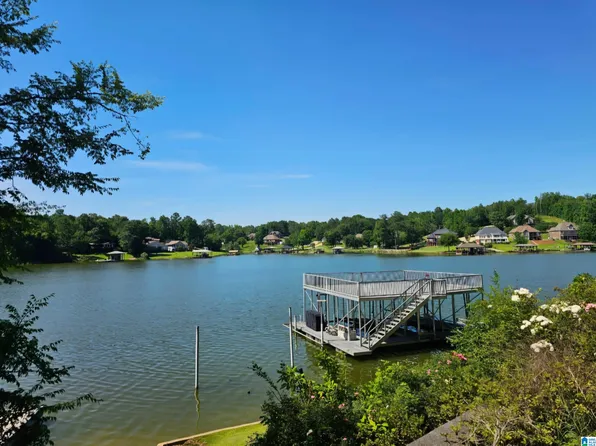 793 Shelton Shores Dr, Talladega, AL 35160
