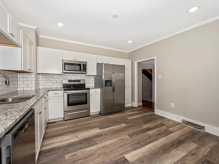 315 W Patrick St — Photo 18