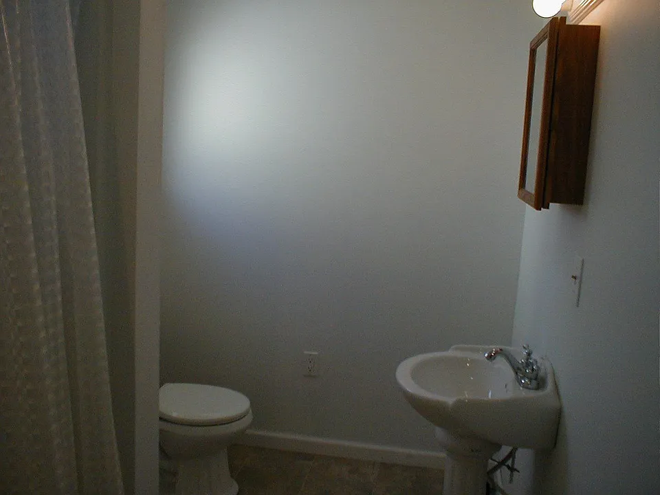 Bath/Lower