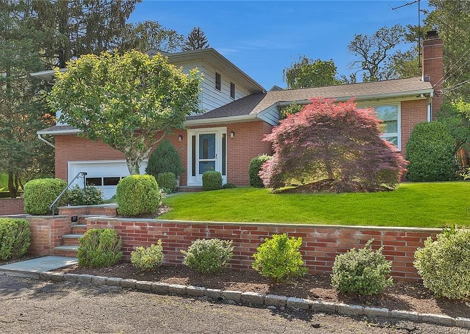 12 Winton Place, Yonkers, NY 10710 Zillow