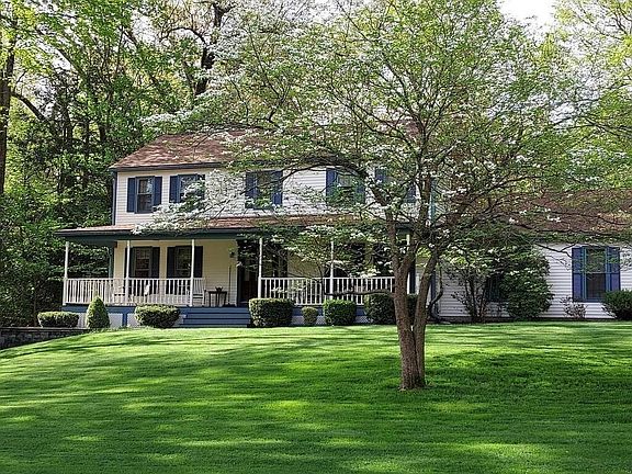 2nd image of 53 Throne Hill Rd