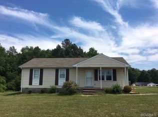 1557 Sharps Rd, Warsaw, VA 22572