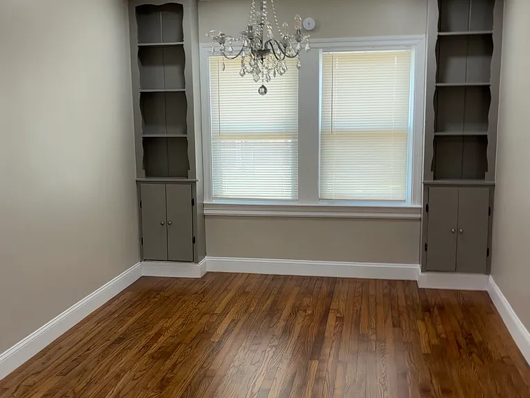 4805 Capitol Ave — Photo 9