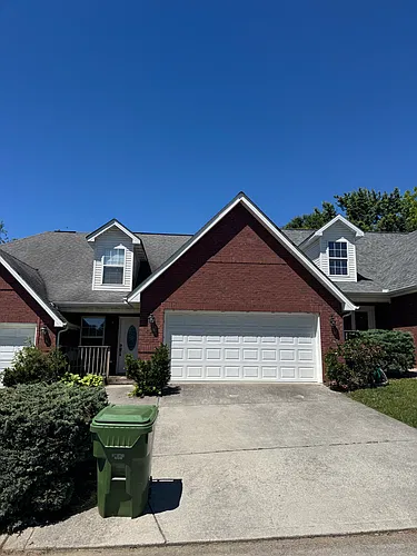 209 Covington Ln Photo 1