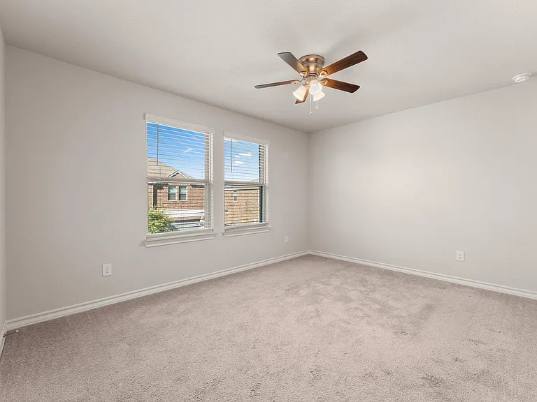 740 Aliso Trl — Photo 25