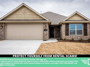 4797 W Croft Dr, Fayetteville, AR 72704
