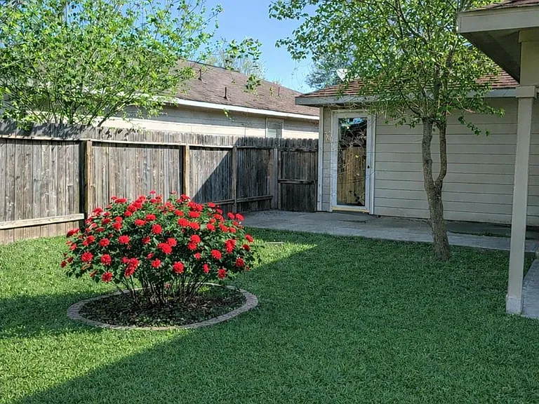 15823 Regal Trace Ln — Photo 17