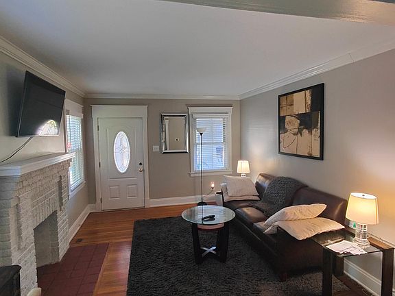 2nd image of 1281 Grace Ave #1281