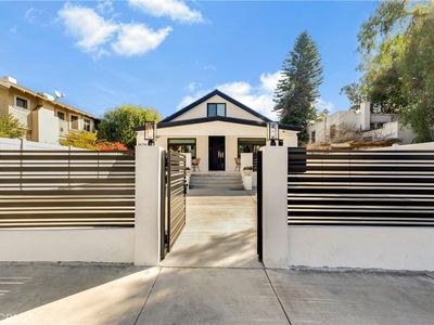 1626 Winona Blvd, Los Angeles, CA, 90027
