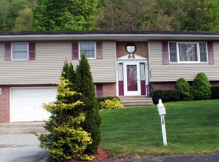 323 Bailey St, Clarks Summit, PA 18411