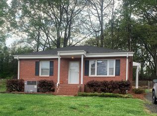 2631 Springbrook Cir, Gastonia, NC 28052