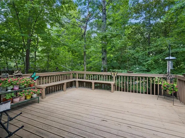 99 Oxford Rd, Williamsburg, VA 23185