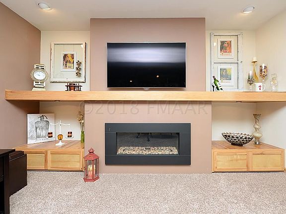 Living Room Gas Fireplace