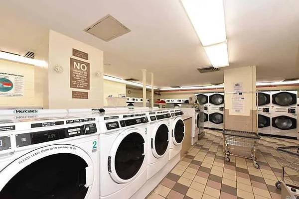 Sold by Metropolitan Property Group | media 34
