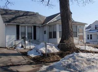 1802 Ontario St, Omaha, NE 68108