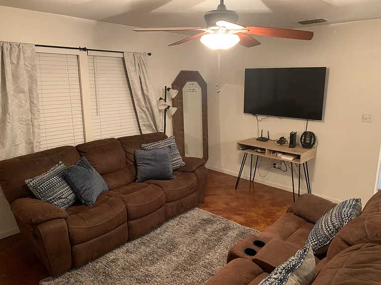 324 Patriot Dr — Photo 11