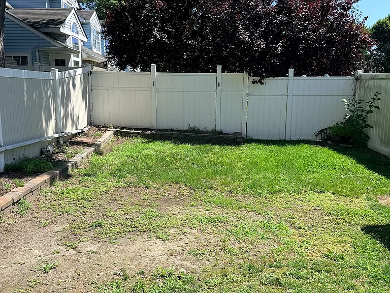 23 Park Side Dr — Photo 30
