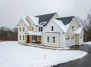 52 Weatherstone, Avon, CT 06001