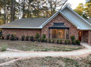 350 Quail Creek Dr, Lufkin, TX 75904