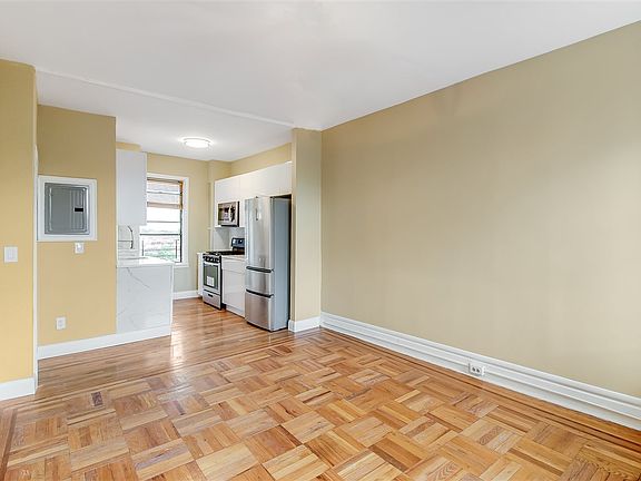 2nd image of 277 Harrison Ave APT D6