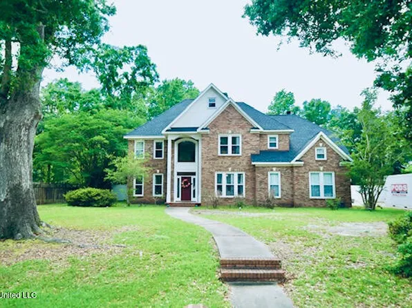 3600 Dijon Ave, Ocean Springs, MS 39564