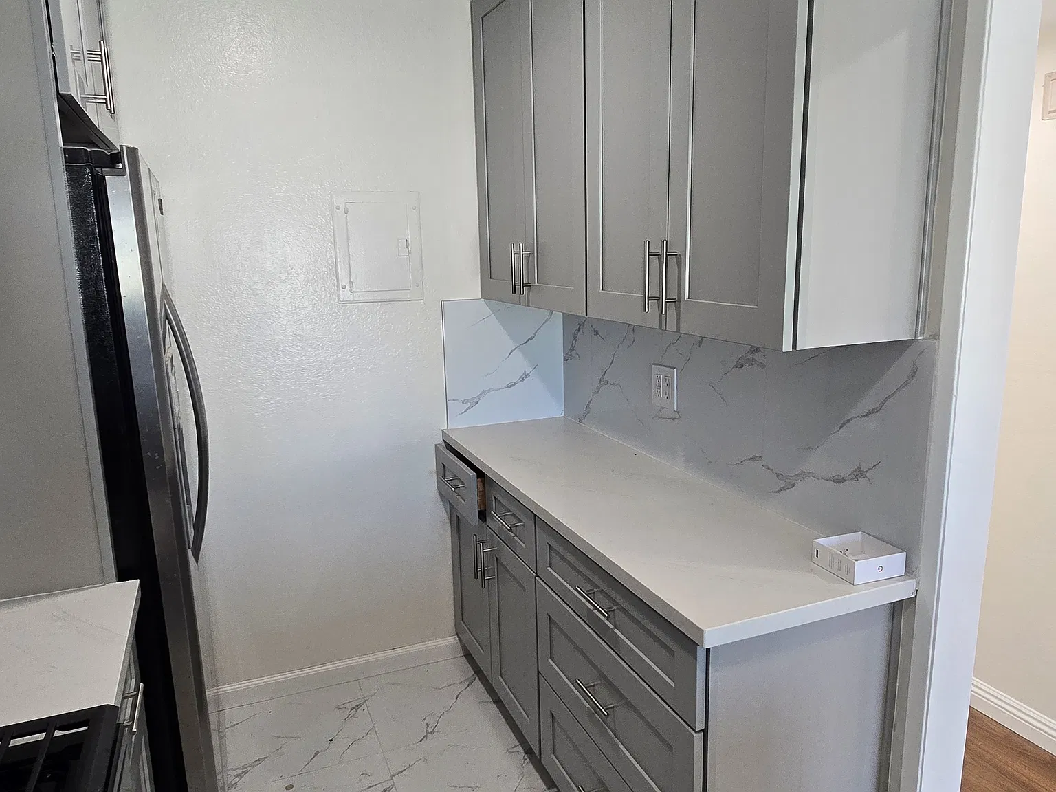 2 bed, 862 sqft, $3,500 — Photo 4