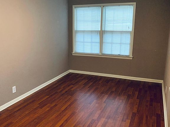 2nd image of 1248 1/2 S Allegheny Ave