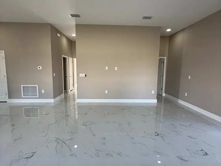 1518 Nelson Rd N — Photo 13