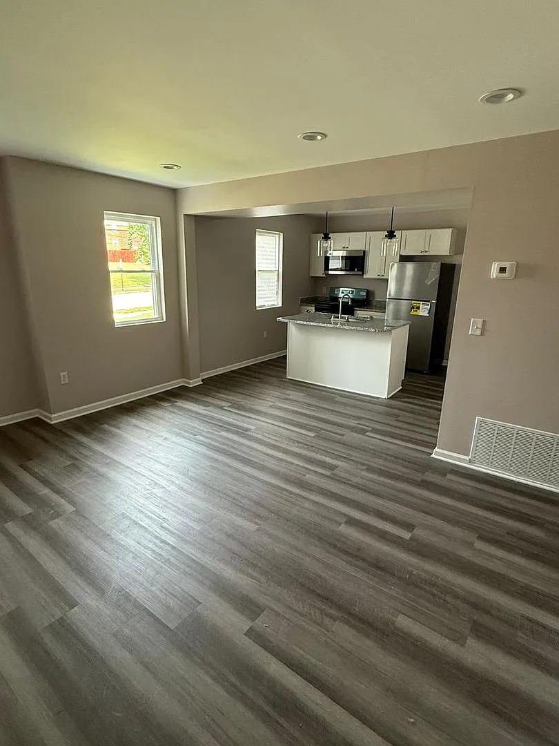 5811 Hillen Rd — Photo 2
