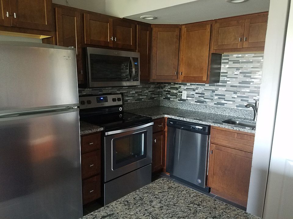 1st image of 4355 Maryland Ave APT 117