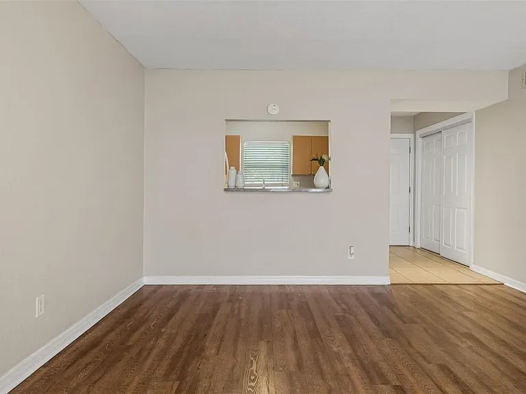 14421 Americana Cir #204 — Photo 12