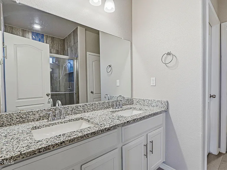 12365 Desert Vista Ave — Photo 24