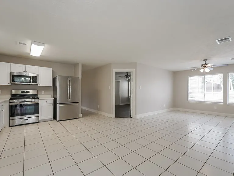 15819 E Park Ct — Photo 9