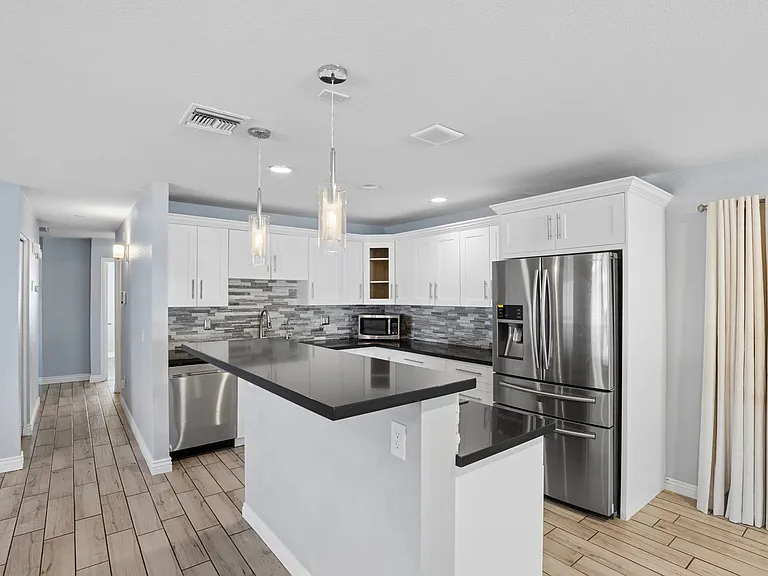 1017 E El Caminito Dr — Photo 13