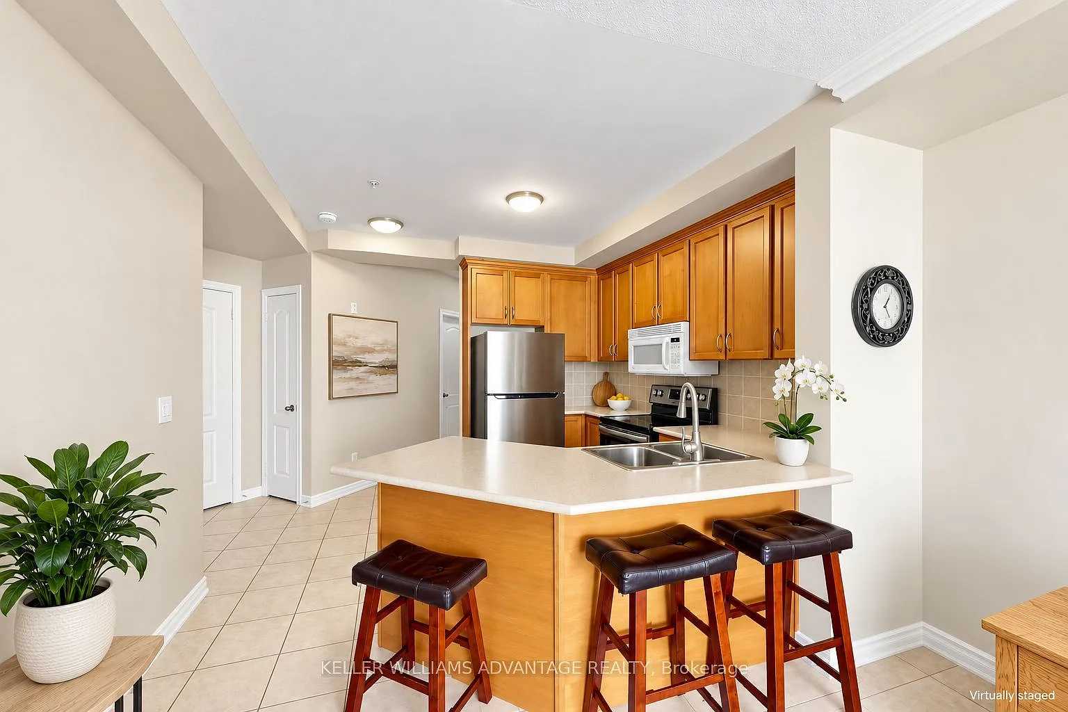 2 bed, $2,000 — Photo 3