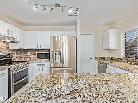 3rd image of 1214 E WAHALLA Lane