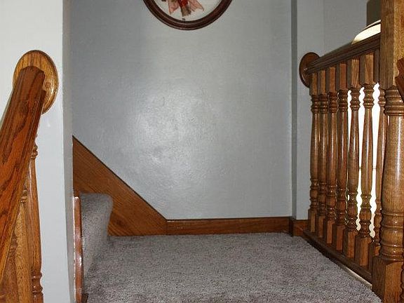 5th image of 2508 Raymond Ave