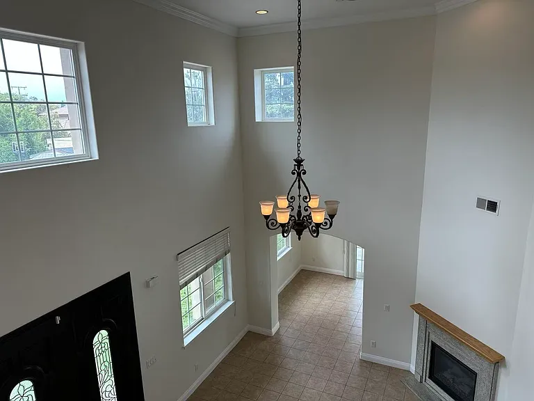 13736 Monterey Ave — Photo 8