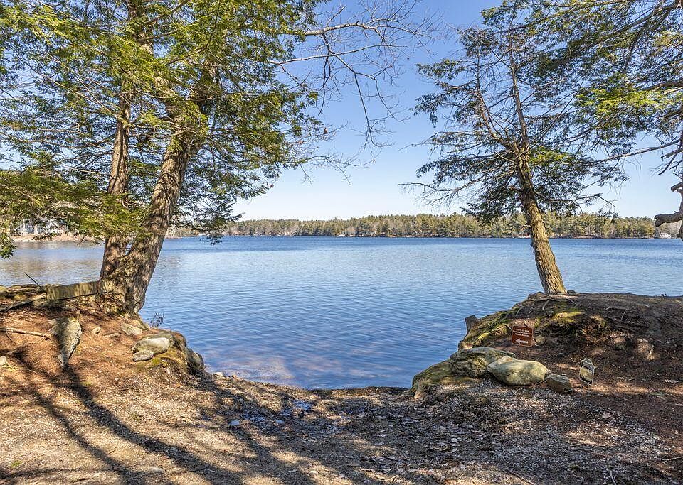 1st image of 78 Lakeside Drive
