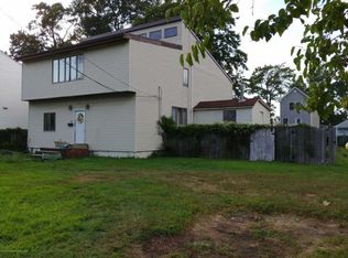 79 Park Ave, Keansburg, NJ 07734