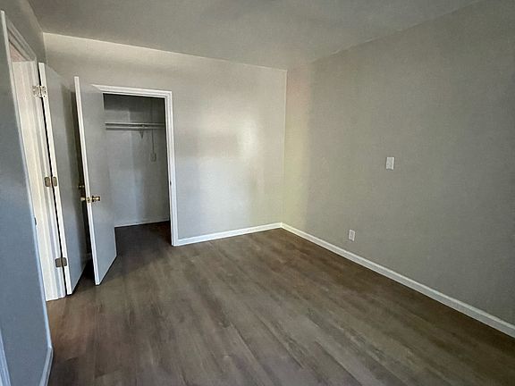 3rd image of 530 N San Joaquin St #3