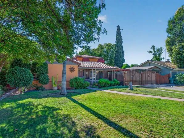 2218 N Arthur Ave, Fresno, CA 93705