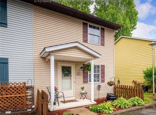 5041 Saint Patrick Cir, Charleston, WV 25313