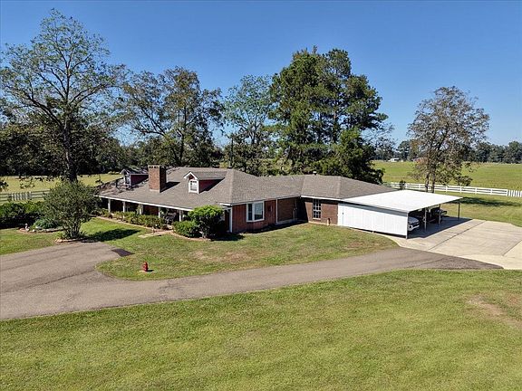 4th image of 23485 Singing Waterfall Rd