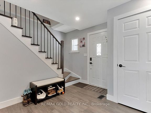 3rd image of 48 Aberdeen Cres