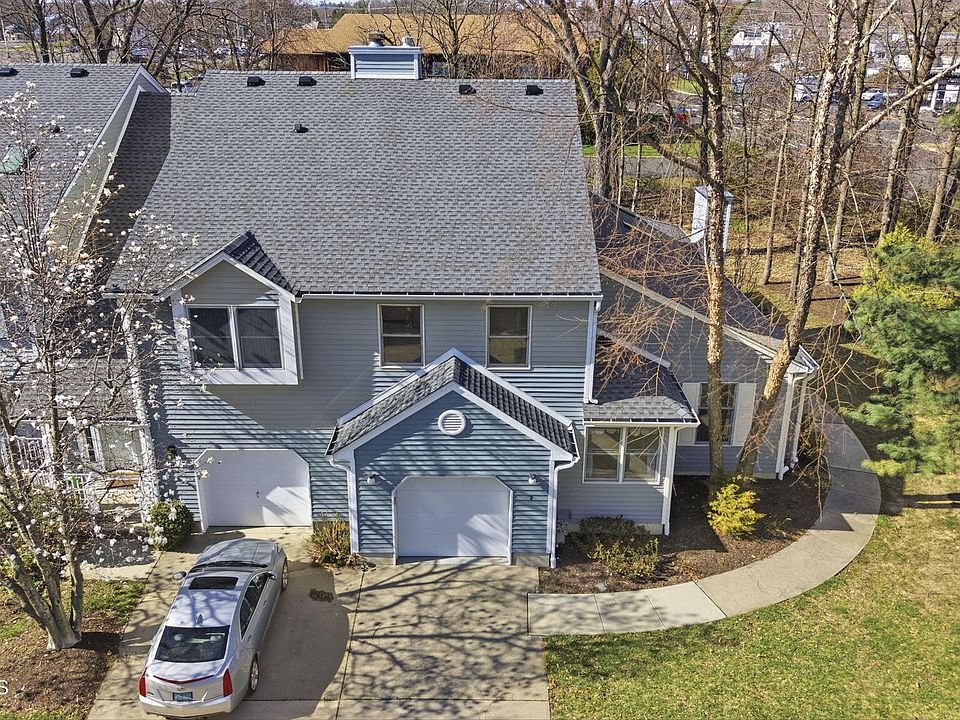 1st image of 2 Essex Drive