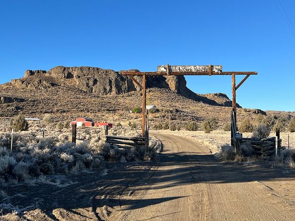 82678 Shotgun Pass Ln, Christmas Valley, OR 97641