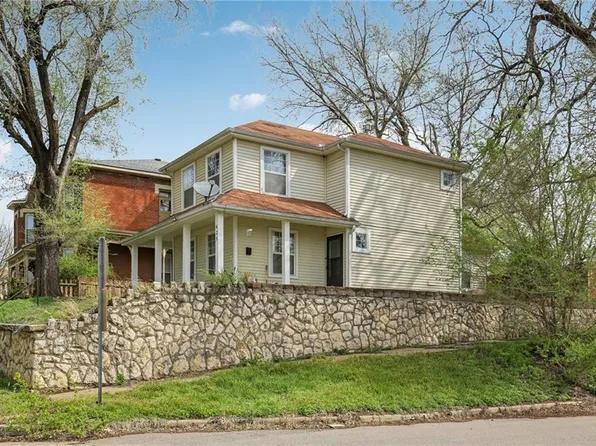 625 S 14th St, Saint Joseph, MO 64501