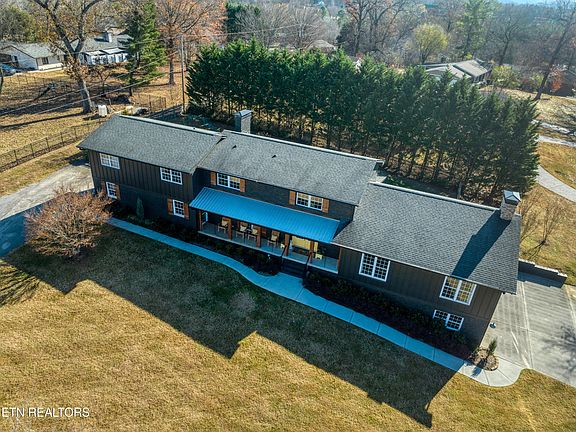 5th image of 1108 Greenfield Dr