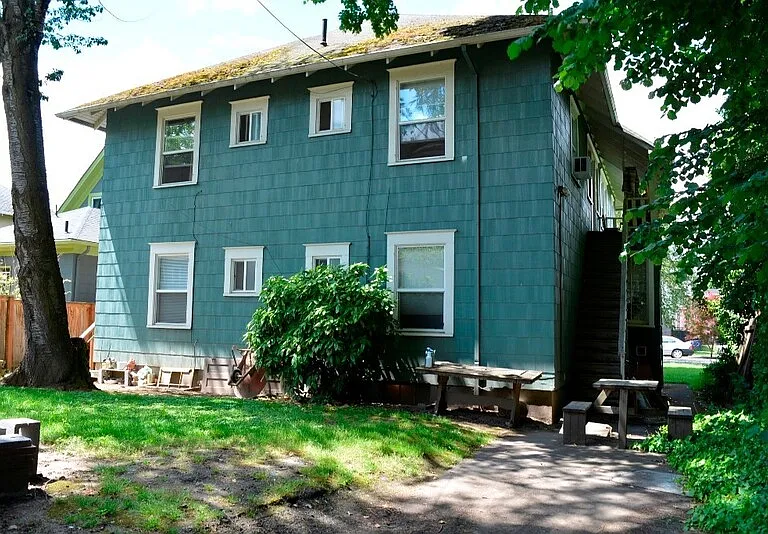 3956 N Albina Ave — Photo 18